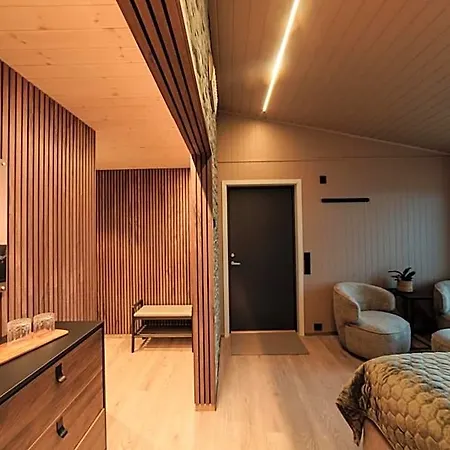 Fjord Hotel 3*