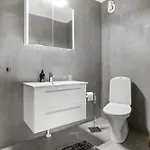 Fjord מלון 3*