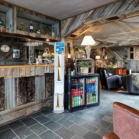 Altafjord Gjestegaard & Spa 4*